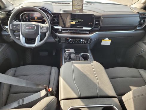 New 2026 GMC Sierra 1500 Elevation image 10