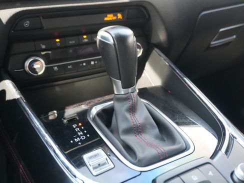 Used 2023 MAZDA CX-9 Carbon Edition AWD/4WD image 38