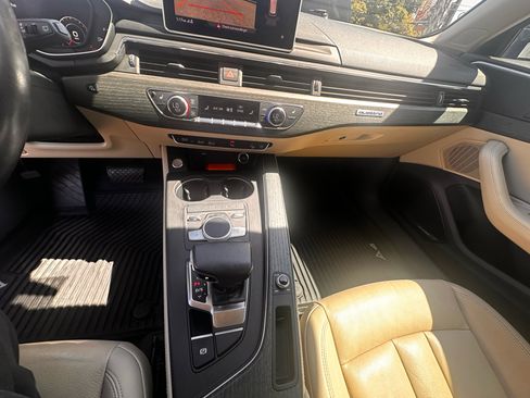 Used 2018 Audi A4 2.0T allroad Prestige w/ Prestige Package image 17