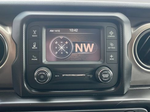 Used 2020 Jeep Gladiator Sport w/ Quick Order Package 23S AWD/4WD image 28