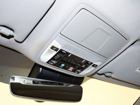 Used 2018 Acura TLX V6 SH-AWD w/ Advance Package image 24