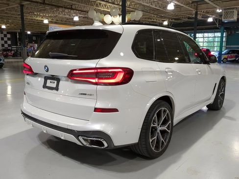 Used 2019 BMW X5 xDrive40i w/ M Sport Package AWD/4WD image 8