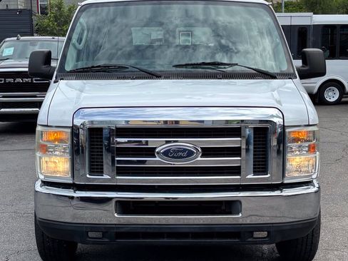 Used 2009 Ford E-350 and Econoline 350 XL RWD image 3