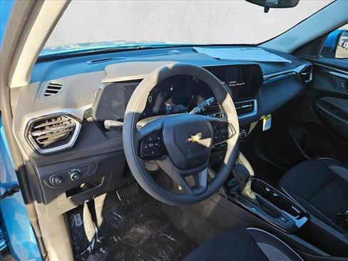 New 2026 Chevrolet TrailBlazer LT w/ Driver Confidence Package image 3
