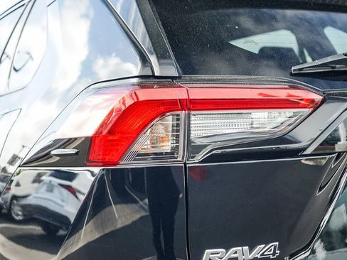 Used 2023 Toyota RAV4 LE image 9