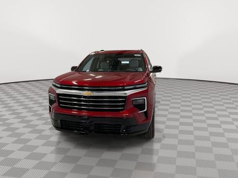 New 2026 Chevrolet Traverse High Country w/ LPO, Illumination Package image 4