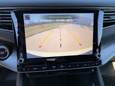 New 2026 Jeep Grand Wagoneer L Limited AWD/4WD image 27