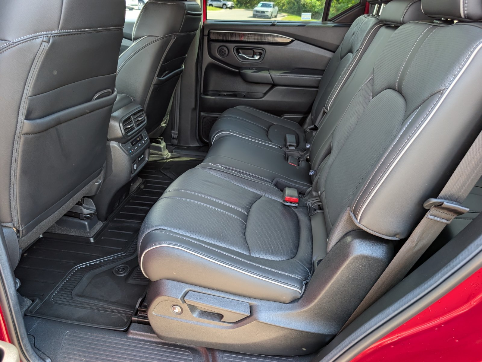 Certified 2024 Honda Pilot Elite image 14