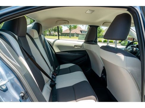 Used 2026 Toyota Corolla LE FWD image 17