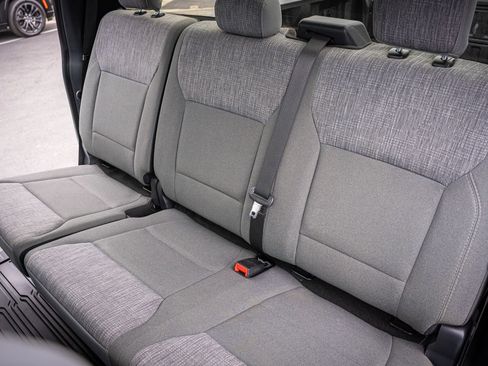 Used 2023 Ford F250 XLT w/ FX4 Off-Road Package image 26