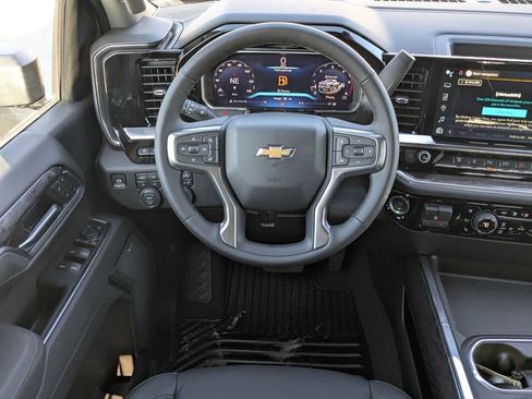 New 2026 Chevrolet Silverado 2500 LTZ w/ LTZ Convenience Package AWD/4WD image 14