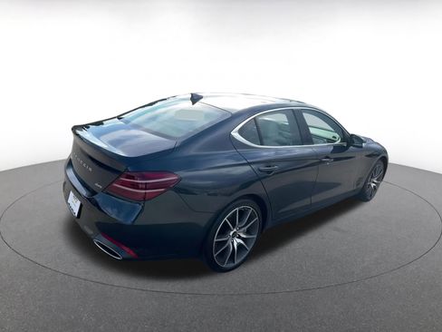 Used 2024 Genesis G70 2.5T image 15