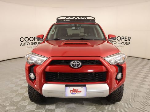 Used 2018 Toyota 4Runner TRD Off-Road Premium image 9