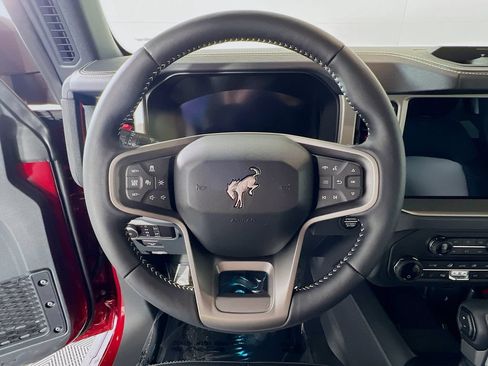 New 2026 Ford Bronco Outer Banks w/ Sasquatch Package AWD/4WD image 8