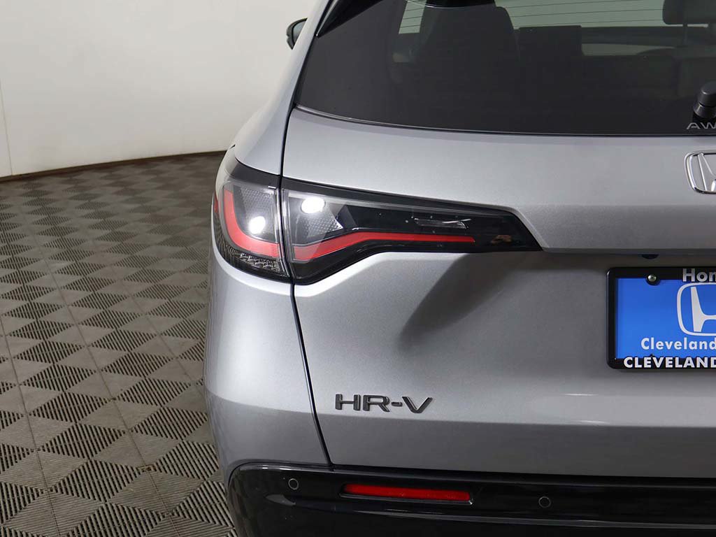 Certified 2025 Honda HR-V EX-L image 15