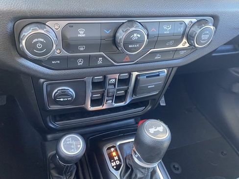 New 2025 Jeep Wrangler Sport S image 21