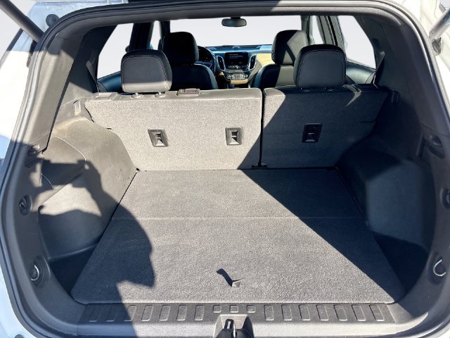 Used 2022 Chevrolet Equinox Premier AWD/4WD image 24