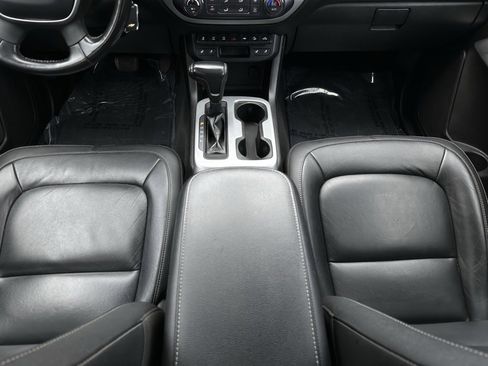 Used 2019 Chevrolet Colorado ZR2 image 21