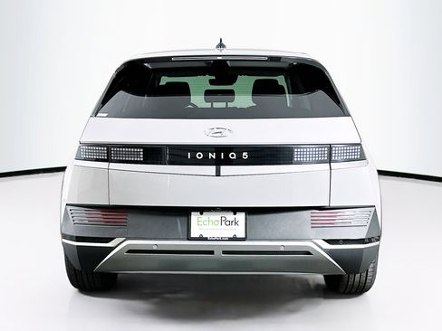 Used 2024 Hyundai Ioniq 5 SEL image 7