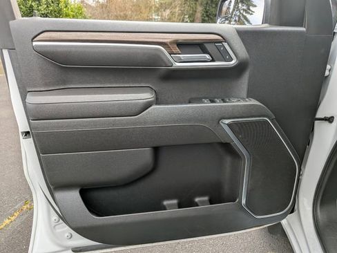 Used 2022 Chevrolet Silverado 1500 RST w/ Z71 Off-Road Package image 10