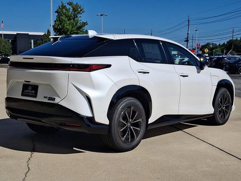 New 2026 Lexus RZ 450e AWD w/ Technology Package image 4