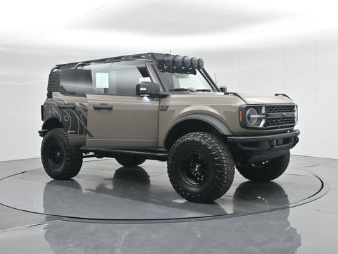 New 2025 Ford Bronco Badlands image 37
