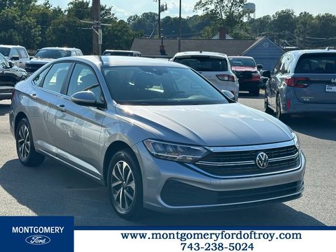 Used 2024 Volkswagen Jetta S FWD image 1