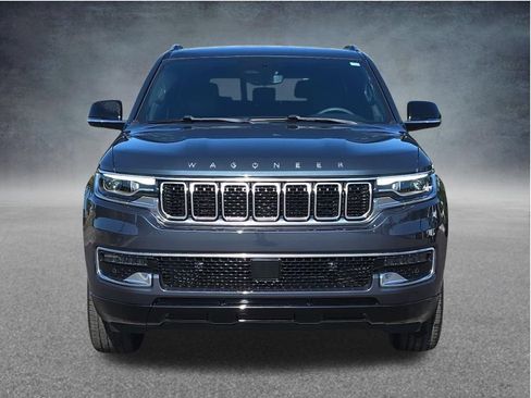 Used 2024 Jeep Wagoneer 4WD image 11
