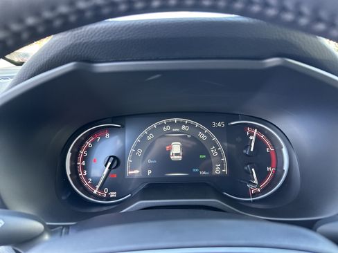 Used 2025 Toyota RAV4 XLE Premium image 21