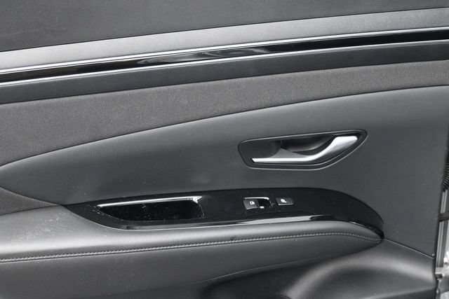 Used 2023 Hyundai Tucson Limited AWD/4WD image 30