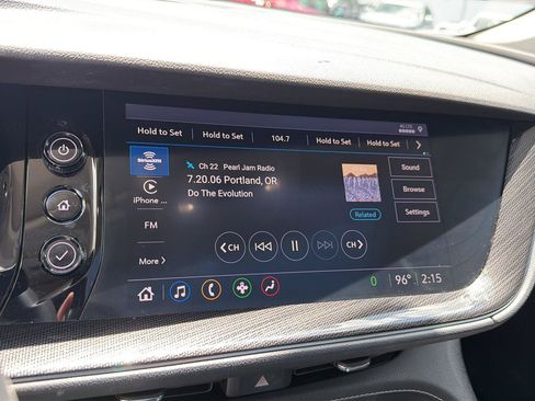 Used 2021 Buick Envision Essence w/ Sport Touring Package FWD image 23