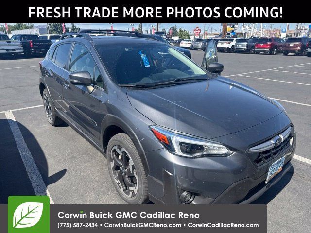 Used 2021 Subaru Crosstrek 2.5i Limited w/ Moonroof Package 2 AWD/4WD image 2