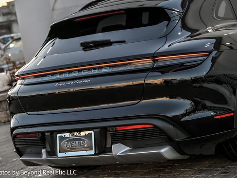 Used 2024 Porsche Taycan Turbo image 16