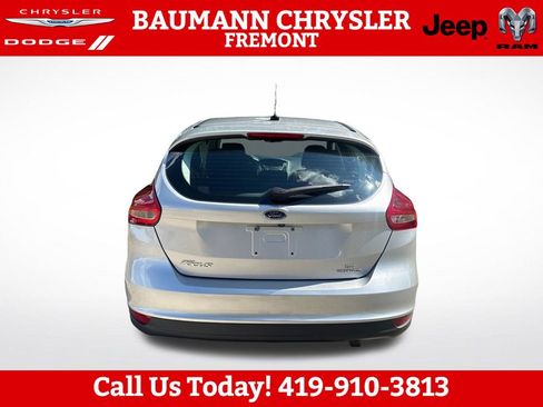 Used 2016 Ford Focus SE FWD image 5