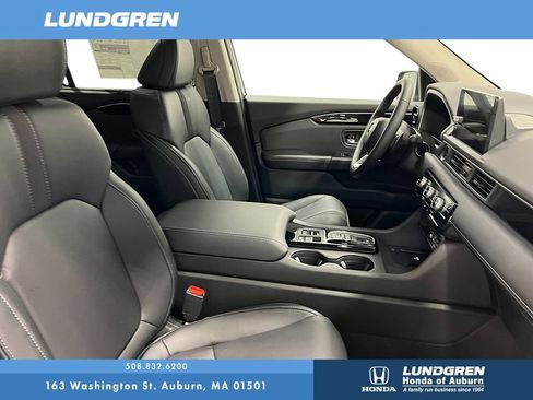 New 2025 Honda Pilot EX-L image 40