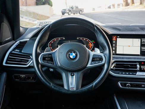 Used 2023 BMW X5 xDrive40i w/ M Sport Package image 13