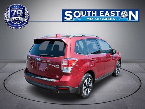 Used 2017 Subaru Forester 2.5i Limited AWD/4WD image 6