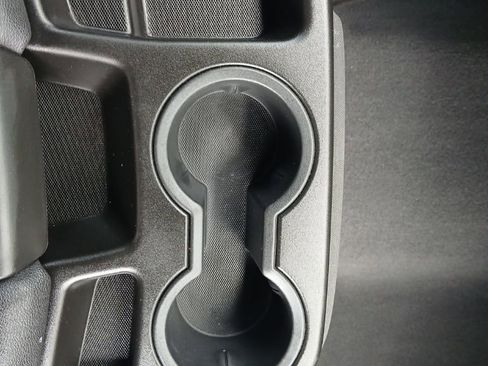 Used 2024 Chevrolet Silverado 1500 Custom image 24