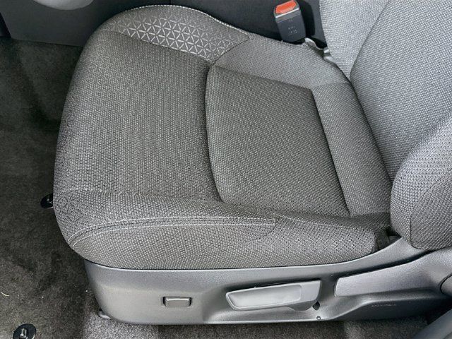 New 2026 Toyota 4Runner SR5 AWD/4WD image 18
