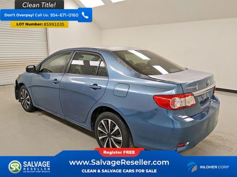Used 2013 Toyota Corolla LE FWD image 3