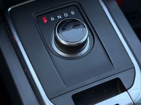 Used 2019 Land Rover Discovery Sport HSE Dynamic image 40