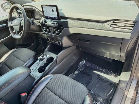 Used 2023 Ford Escape ST-Line FWD image 13