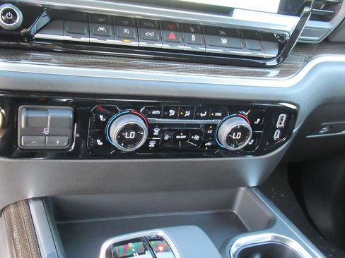 New 2025 Chevrolet Silverado 1500 LT image 25