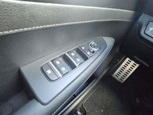 Used 2024 Kia Forte GT-Line FWD image 40