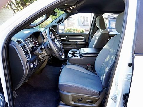 Used 2024 RAM 2500 Big Horn image 17