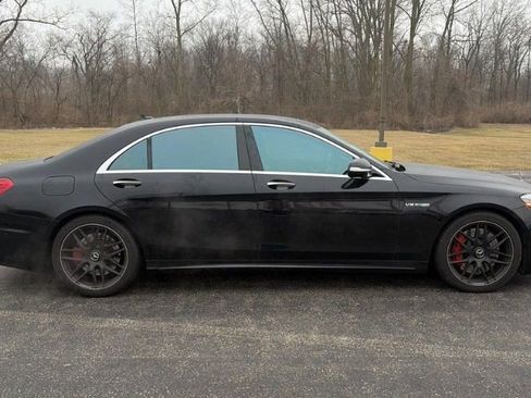 Used 2019 Mercedes-Benz S 63 AMG S 4MATIC Sedan w/ Warmth & Comfort Package image 3
