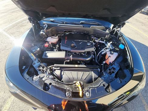 Used 2024 Alfa Romeo Stelvio Ti w/ Performance Driving Package image 5