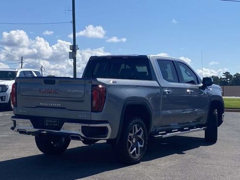 Certified 2023 GMC Sierra 1500 SLT w/ SLT Premium Plus Package AWD/4WD image 3
