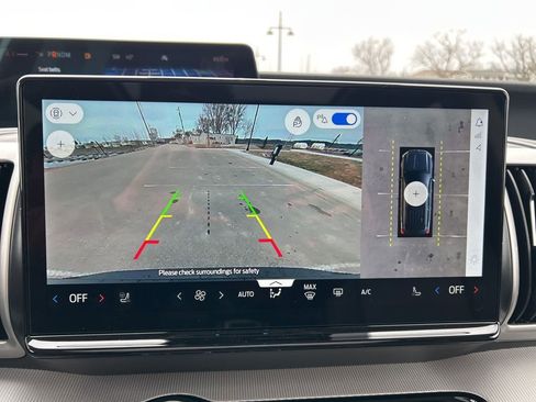 New 2025 Ford Expedition Active AWD/4WD image 23