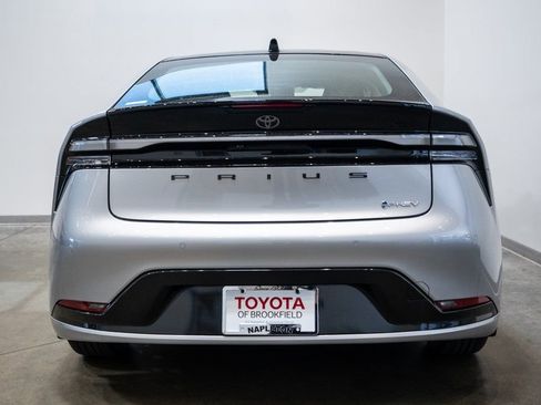 New 2026 Toyota Prius Plug-In Hybrid image 8